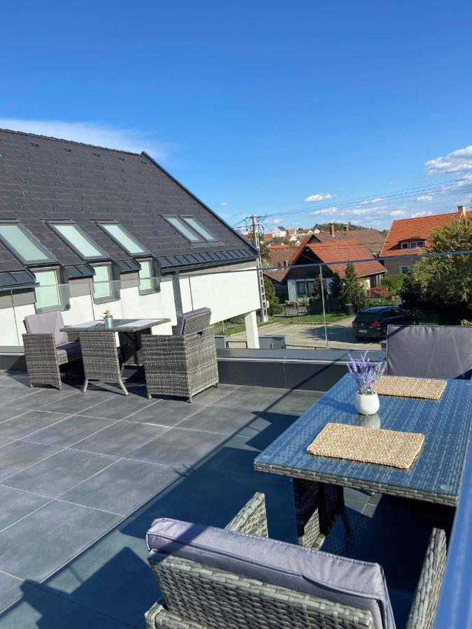 Villa Corner Tihany Exteriér fotografie